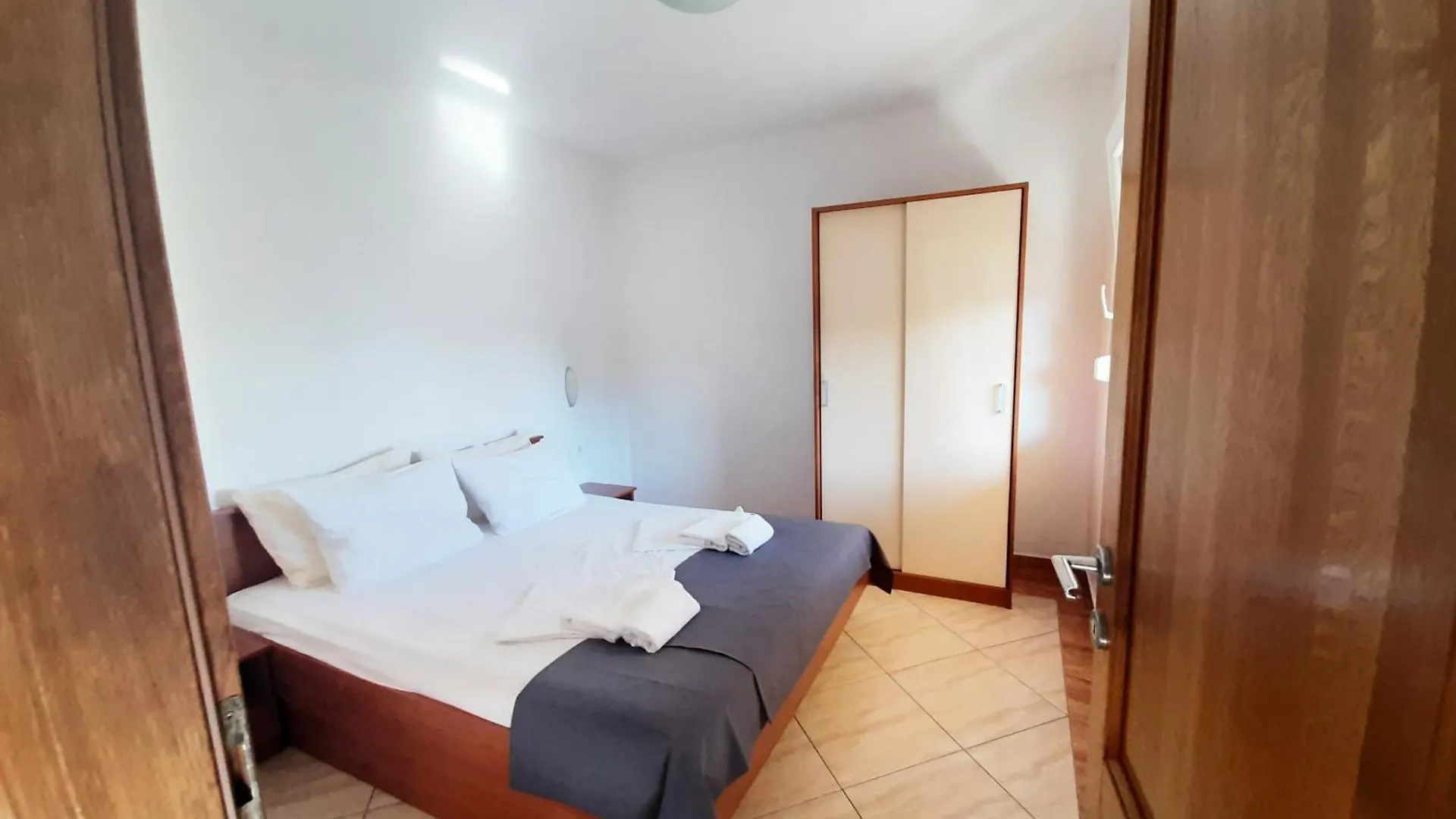 Villa Penava, Private Beach, Pool And 7Min To Trogir Chorvatsko