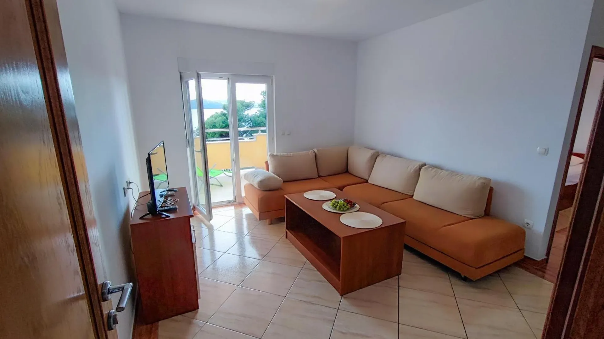 Villa Penava, Private Beach, Pool And 7Min To Trogir 0*,  Croatia