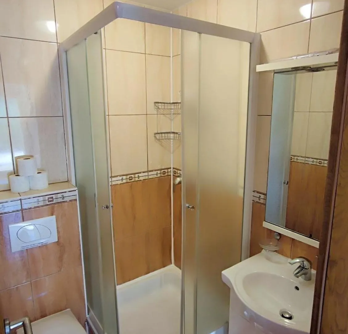 Apartment Villa Penava, Private Beach, Pool And 7Min To Trogir Croatia